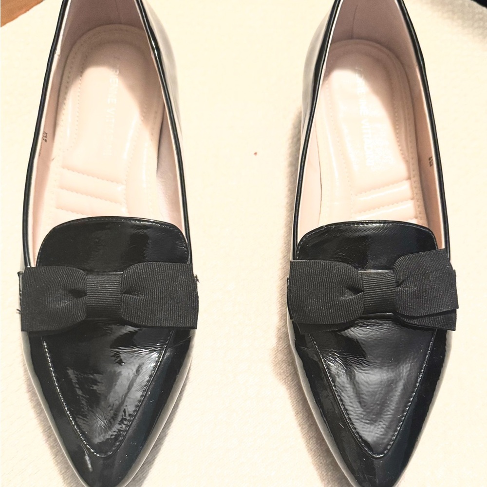 Adrienne Vittadini Black Patent Loafers with Linen Bow